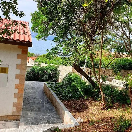 Beach House Splitska Exterior photo